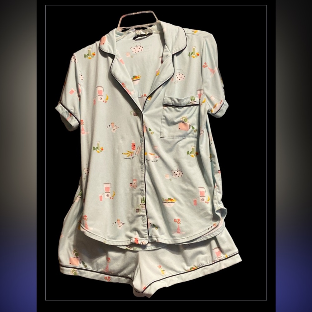 Women’s Short Sleeve Pajama Set - Pastel Mint Printed
